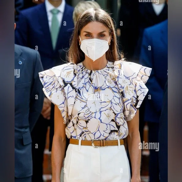 Psophia double sleeve ruffle top in ivory - Picture 3 of 14